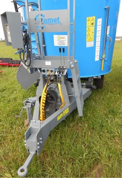 New Forage mixer wagon ZAMET Wóz paszowy FIDER 11 m3: picture 7