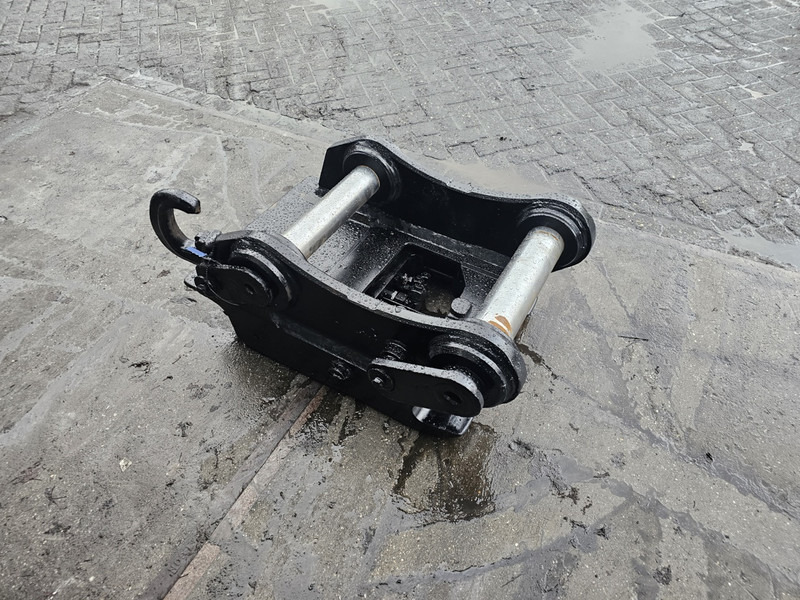 Oilquick 80 coupler connector oq80 oilquick steelwrist - Quick coupler for Construction machinery: picture 3 Oilquick 80 coupler connector oq80 oilquick steelwrist - Quick coupler for Construction machinery: picture 3