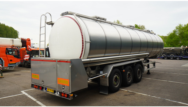 Burg 3 AXLE FOOD TRAILER 38.000 LTR - Tank semi-trailer: picture 5 Burg 3 AXLE FOOD TRAILER 38.000 LTR - Tank semi-trailer: picture 5