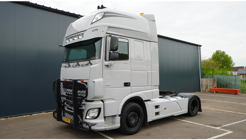DAF XF530 FT SSC EURO 6 574.000KM INTARDER - Tractor unit: picture 3 DAF XF530 FT SSC EURO 6 574.000KM INTARDER - Tractor unit: picture 3