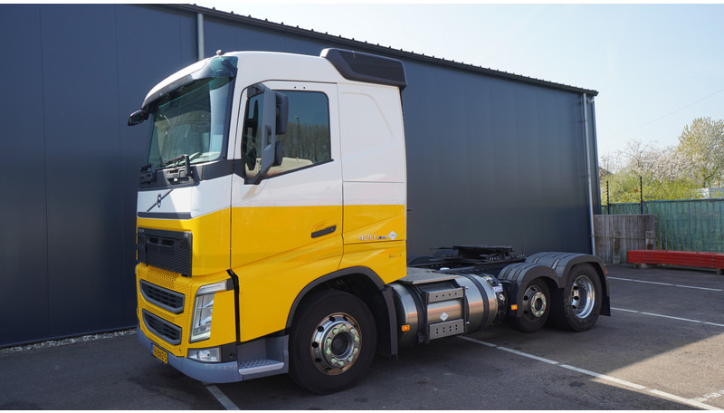 Volvo FH 420 6X2 LNG ADR - Tractor unit: picture 3 Volvo FH 420 6X2 LNG ADR - Tractor unit: picture 3