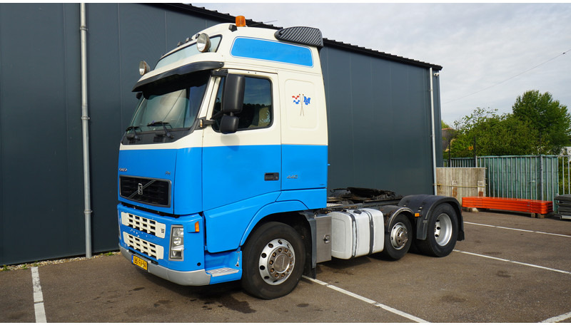 Volvo FH 440 6X2 GLOBETROTTER EURO 3 - Tractor unit: picture 3 Volvo FH 440 6X2 GLOBETROTTER EURO 3 - Tractor unit: picture 3