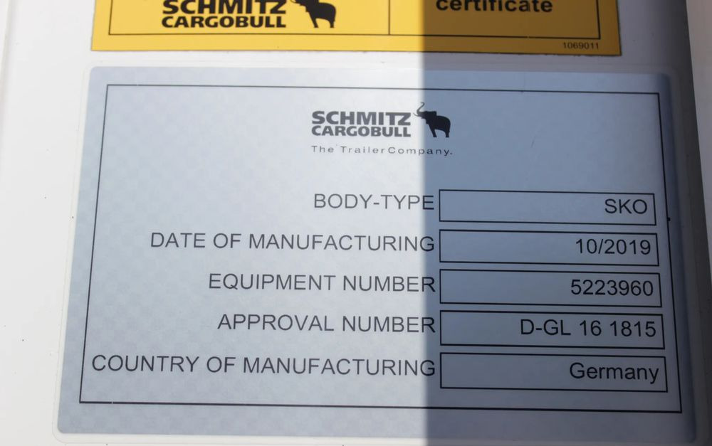 Schmitz Cargobull FP 60 V7 Thermo King SLXi 300 / JAK NOWA / ŚCIANA 7 CM / - Refrigerator semi-trailer: picture 5 Schmitz Cargobull FP 60 V7 Thermo King SLXi 300 / JAK NOWA / ŚCIANA 7 CM / - Refrigerator semi-trailer: picture 5