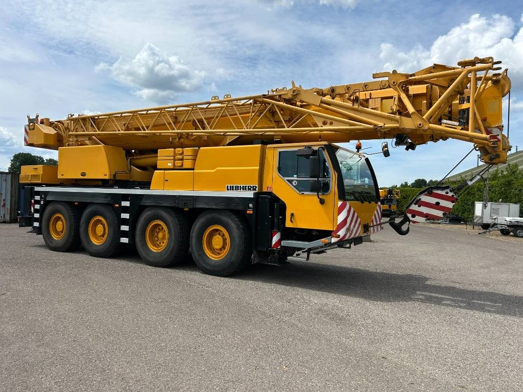 Liebherr LTM 1070-4.1 - All terrain crane: picture 3 Liebherr LTM 1070-4.1 - All terrain crane: picture 3