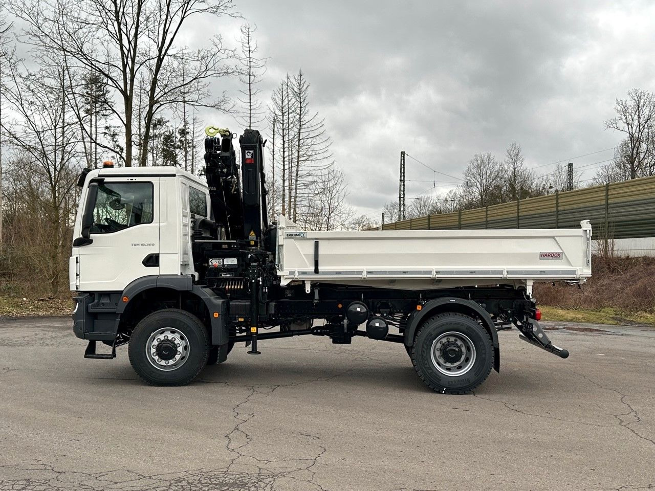 Tipper, Crane truck MAN TGM 18.320 4x4 Euro6e Hiab X-HiDuo 138DS-3: picture 20