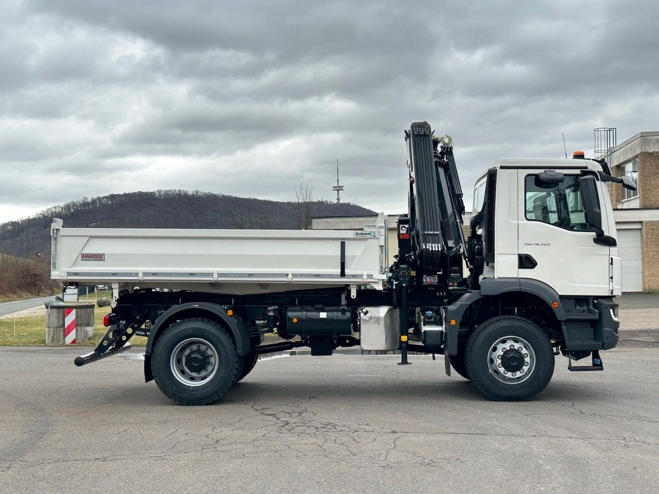 Tipper, Crane truck MAN TGM 18.320 4x4 Euro6e Hiab X-HiDuo 138DS-3: picture 15