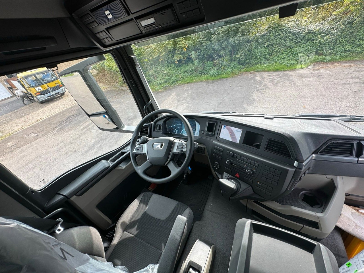 Tipper MAN TGS 33.440 6x6 /Euro6 3-Seiten-Kipper EuromixMTP: picture 23