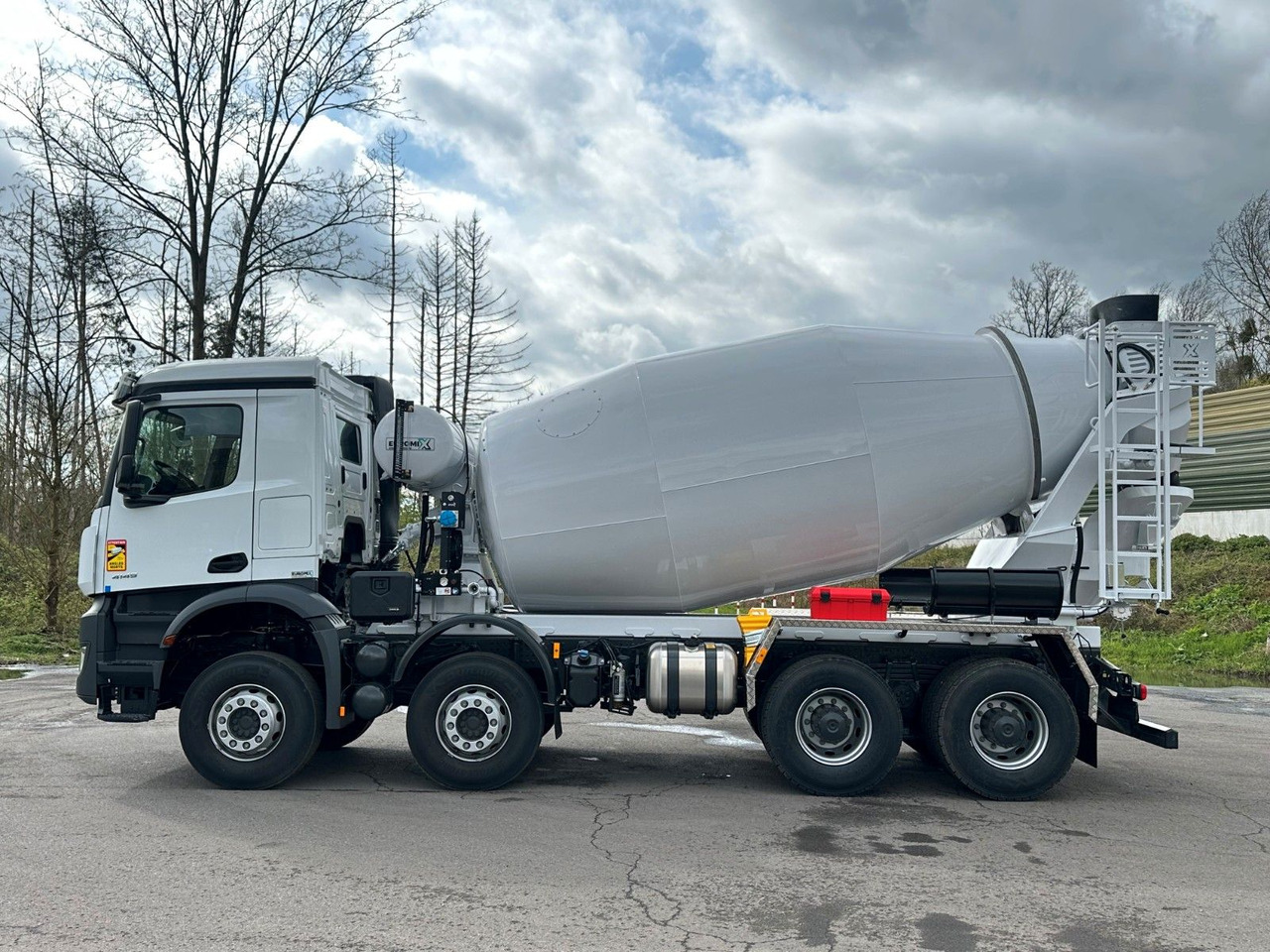 Mercedes-Benz 4145 8X4 EuromixMTP EM 10 Fahrmischer - Concrete mixer truck: picture 4 Mercedes-Benz 4145 8X4 EuromixMTP EM 10 Fahrmischer - Concrete mixer truck: picture 4