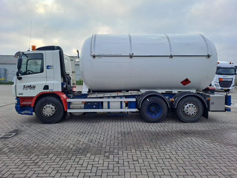DAF FAN CF75. 6x2 -24030 Liter Gas tank truck ID 2.166 Rootselaar, flowmeter, pump, sunroof on tank - Tank truck: picture 4 DAF FAN CF75. 6x2 -24030 Liter Gas tank truck ID 2.166 Rootselaar, flowmeter, pump, sunroof on tank - Tank truck: picture 4