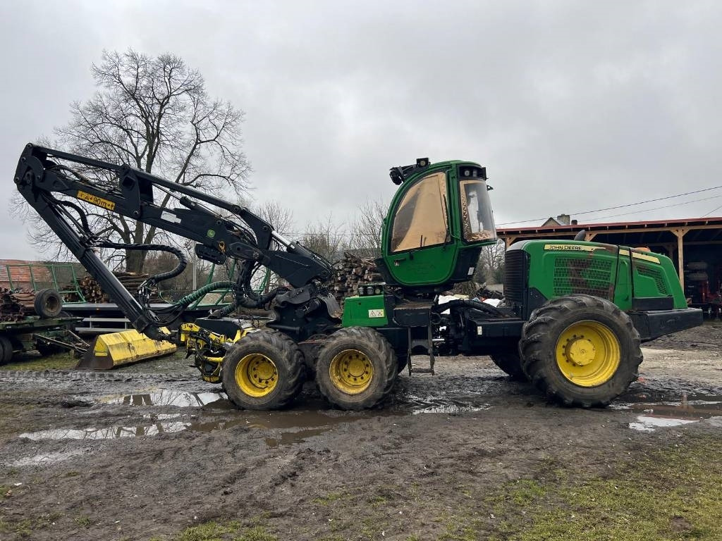 John Deere 1170 E - Forestry harvester: picture 4 John Deere 1170 E - Forestry harvester: picture 4
