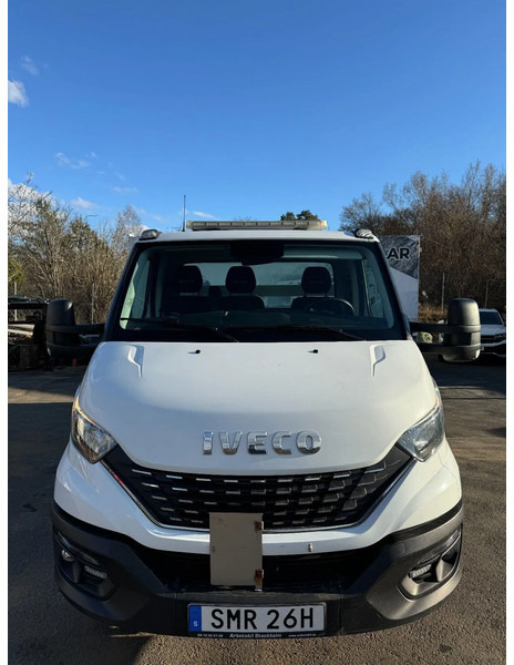Iveco Daily 35C18, Flatbed-truck, 3.0TDi, 2022 - Dropside/ Flatbed truck: picture 2 Iveco Daily 35C18, Flatbed-truck, 3.0TDi, 2022 - Dropside/ Flatbed truck: picture 2