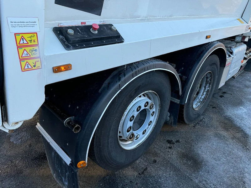 Garbage truck Volvo FM 330 RHD, 2-compart, & tipper, 2014: picture 9