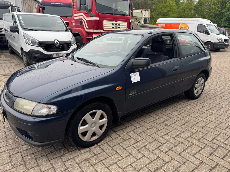 Mazda 323 **PETROL-ESSENCE-BELGIUM CAR** - Sedan: picture 1 Mazda 323 **PETROL-ESSENCE-BELGIUM CAR** - Sedan: picture 1