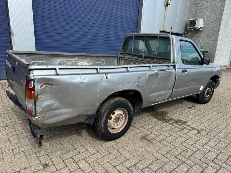 Nissan AGGD22 SINGLE CAB PICK UP **DIESEL** - Pickup truck: picture 4 Nissan AGGD22 SINGLE CAB PICK UP **DIESEL** - Pickup truck: picture 4