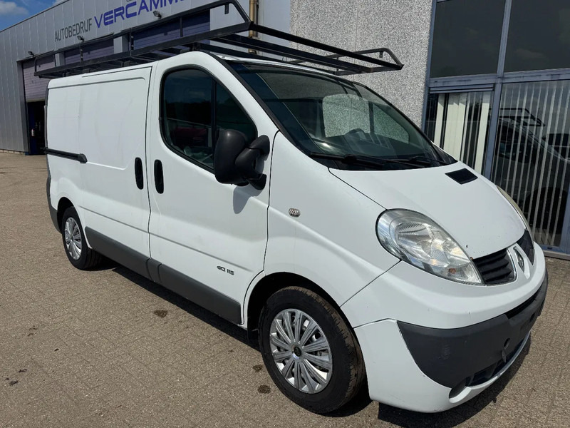 Renault Trafic **DCI115-AC** - Small van: picture 3 Renault Trafic **DCI115-AC** - Small van: picture 3