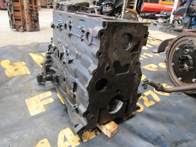 IVECO INDUSTRIAL F4GEO 404A STD BLOCK - Engine and parts for Truck: picture 3 IVECO INDUSTRIAL F4GEO 404A STD BLOCK - Engine and parts for Truck: picture 3