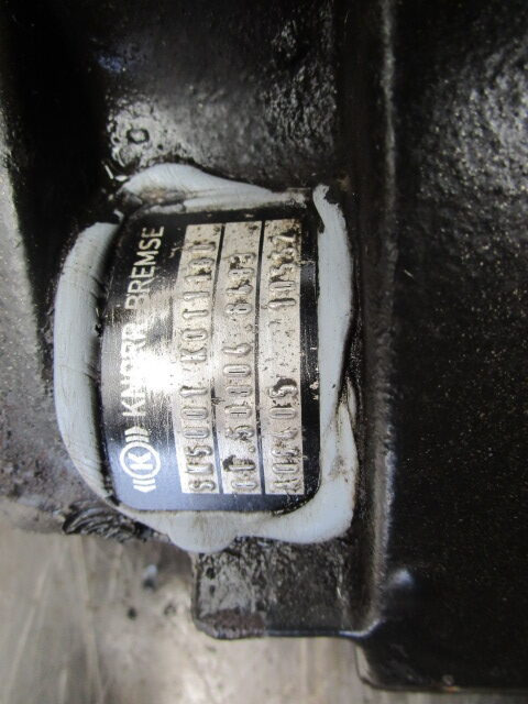 MAN TGL FRONT / NEARSIDE BRAKE CALIPER ‘KNORR-BREMSE’ - Brake parts for Truck: picture 3 MAN TGL FRONT / NEARSIDE BRAKE CALIPER ‘KNORR-BREMSE’ - Brake parts for Truck: picture 3