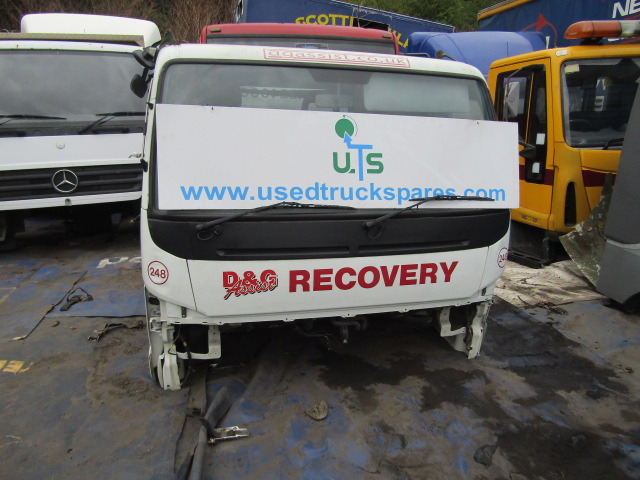 MITSUBISHI FUSO 7C15/18 CAB 2013 - Cab for Truck: picture 1 MITSUBISHI FUSO 7C15/18 CAB 2013 - Cab for Truck: picture 1