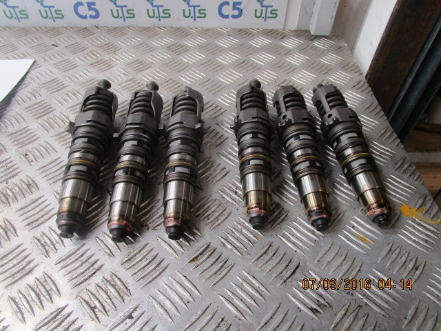 SCANIA 124 420 DC1203 INJECTORS (6) 4076912 - Fuel system for Truck: picture 1 SCANIA 124 420 DC1203 INJECTORS (6) 4076912 - Fuel system for Truck: picture 1