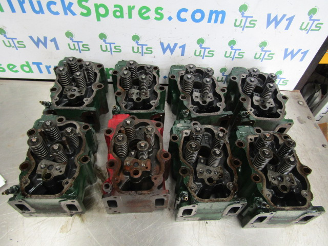 SCANIA 144/164 V8 CYLINDER HEAD - Engine and parts for Truck: picture 2 SCANIA 144/164 V8 CYLINDER HEAD - Engine and parts for Truck: picture 2