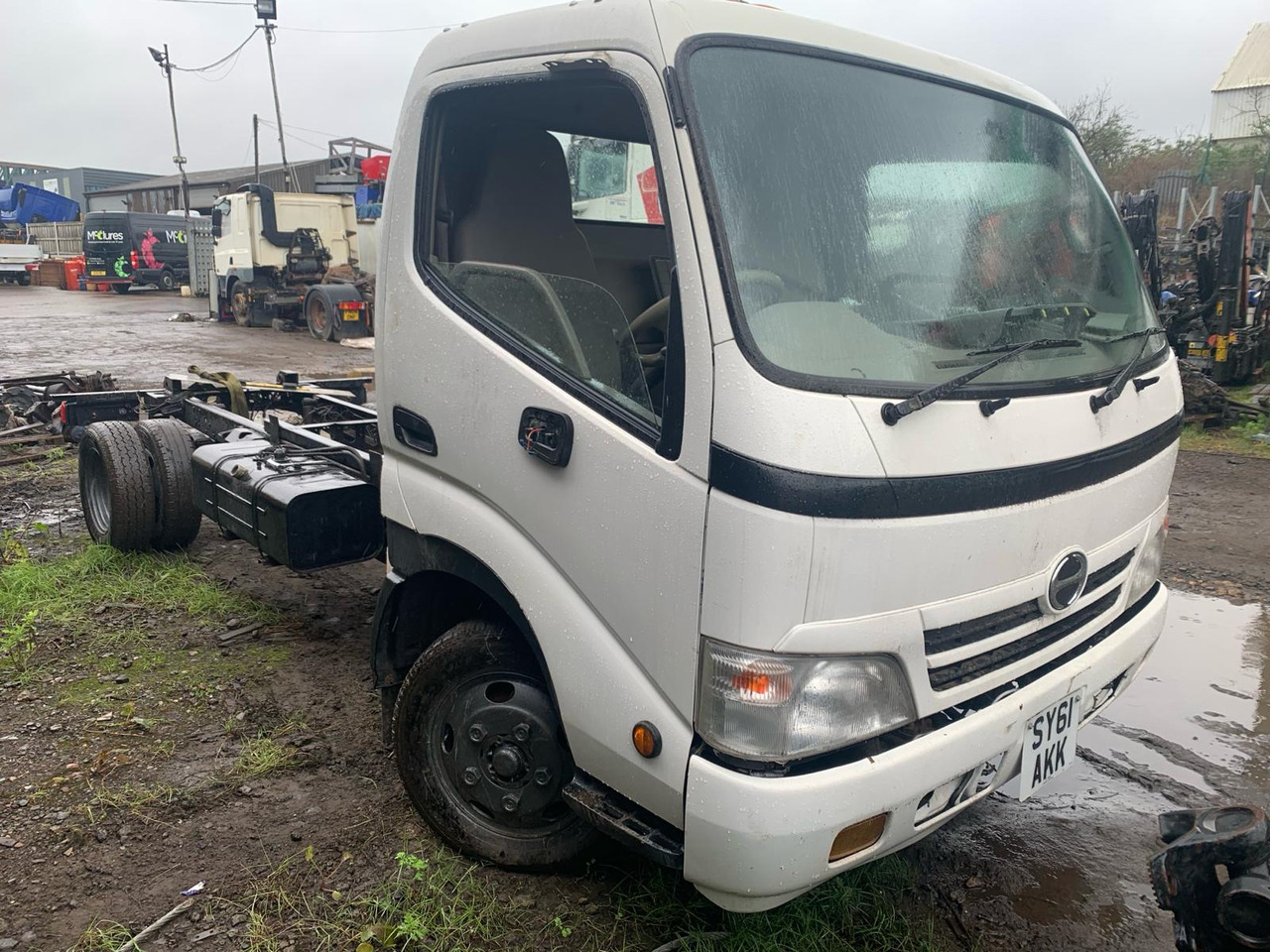 HINO 815 NO4C COMPLETE TRUCK FOR BREAKING (PARTS ONLY) - Truck: picture 1 HINO 815 NO4C COMPLETE TRUCK FOR BREAKING (PARTS ONLY) - Truck: picture 1