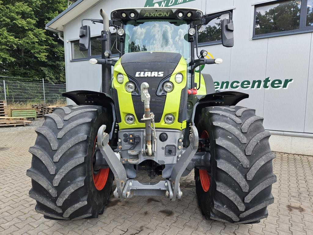 Farm tractor CLAAS Axion 810 CMATIC: picture 25