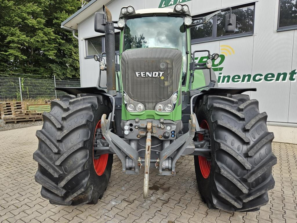 Farm tractor Fendt 824 Vario ProfiPlus: picture 25