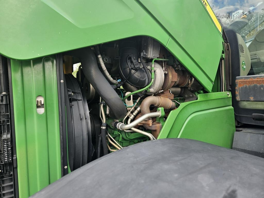 John Deere 6210R ALLRADTRAKTOR - Farm tractor: picture 5 John Deere 6210R ALLRADTRAKTOR - Farm tractor: picture 5