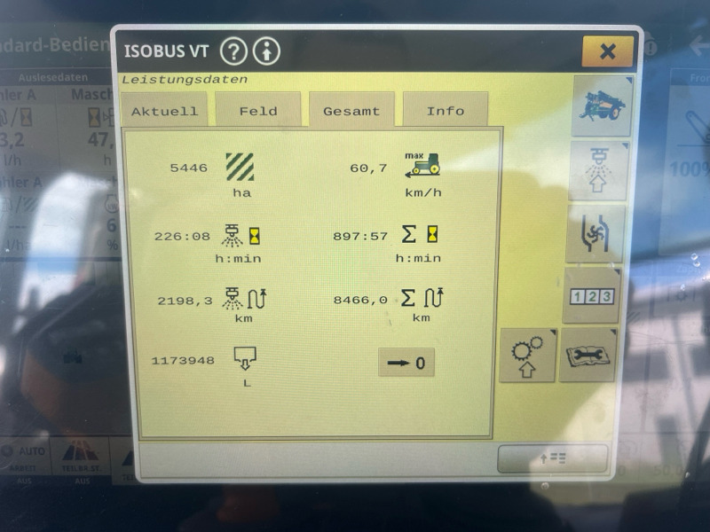 John Deere R975i - Sprayer: picture 2 John Deere R975i - Sprayer: picture 2