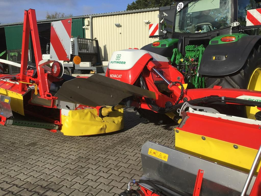 Pöttinger NOVACAT V 10000 ED CL on lease Pöttinger NOVACAT V 10000 ED CL: picture 12 Pöttinger NOVACAT V 10000 ED CL on lease Pöttinger NOVACAT V 10000 ED CL: picture 12