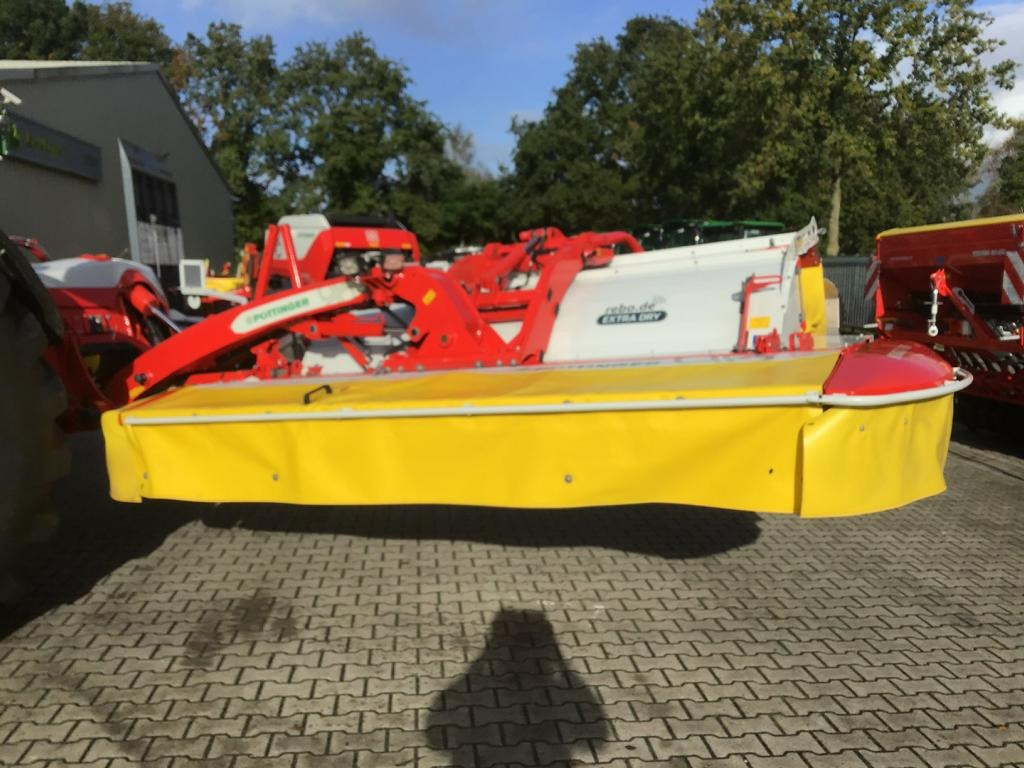 Pöttinger NOVACAT V 10000 ED CL on lease Pöttinger NOVACAT V 10000 ED CL: picture 9 Pöttinger NOVACAT V 10000 ED CL on lease Pöttinger NOVACAT V 10000 ED CL: picture 9