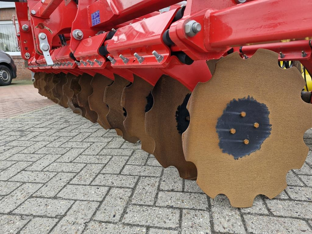 Pöttinger TERRADISC 4001 K - Disc harrow: picture 5 Pöttinger TERRADISC 4001 K - Disc harrow: picture 5
