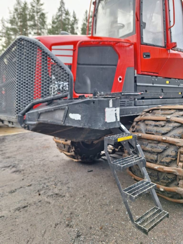 Komatsu 875 - Forwarder: picture 5 Komatsu 875 - Forwarder: picture 5