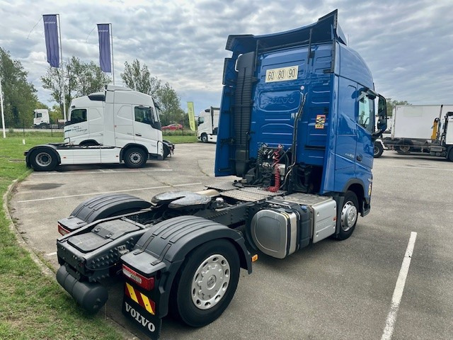 Volvo FH - Tractor unit: picture 3 Volvo FH - Tractor unit: picture 3
