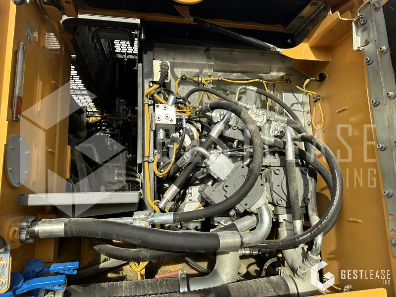 Crawler excavator Liebherr R966 HD: picture 15