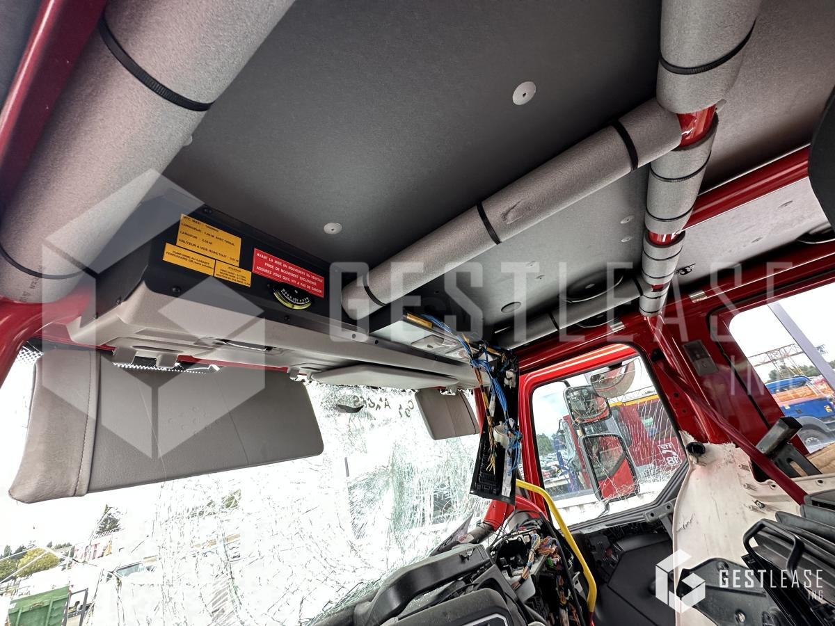 Fire truck Renault D-Series 250: picture 21