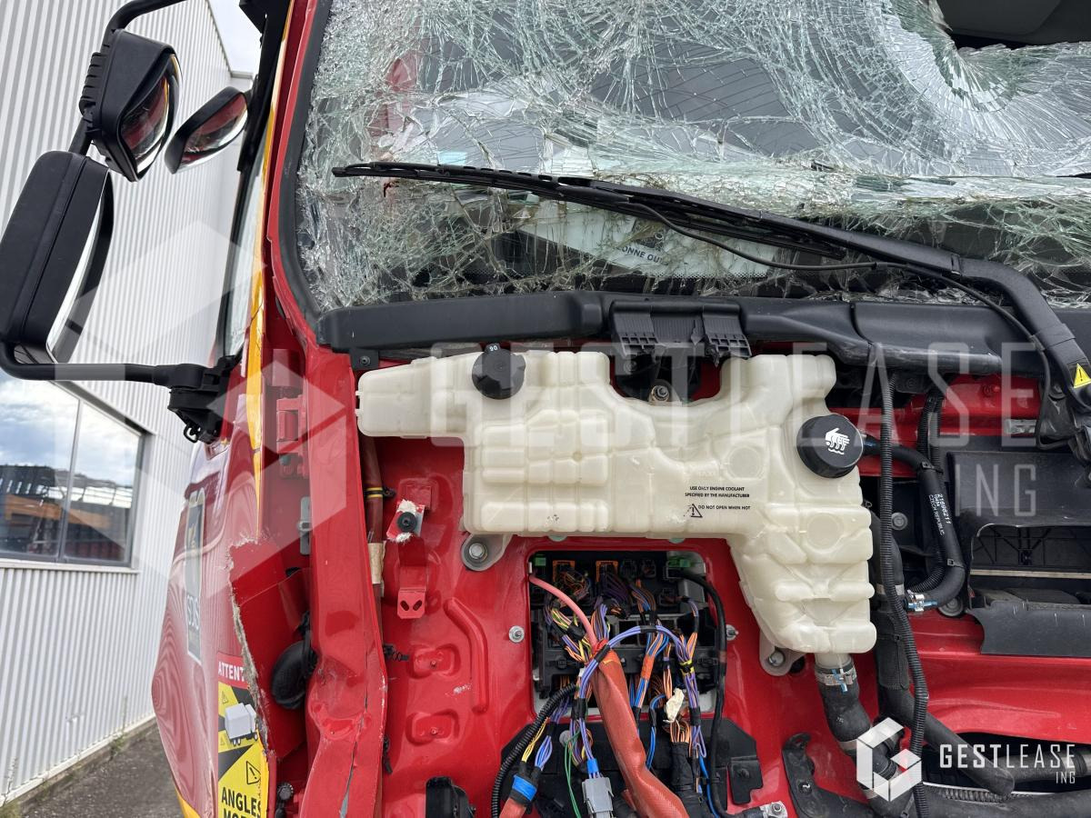 Fire truck Renault D-Series 250: picture 7