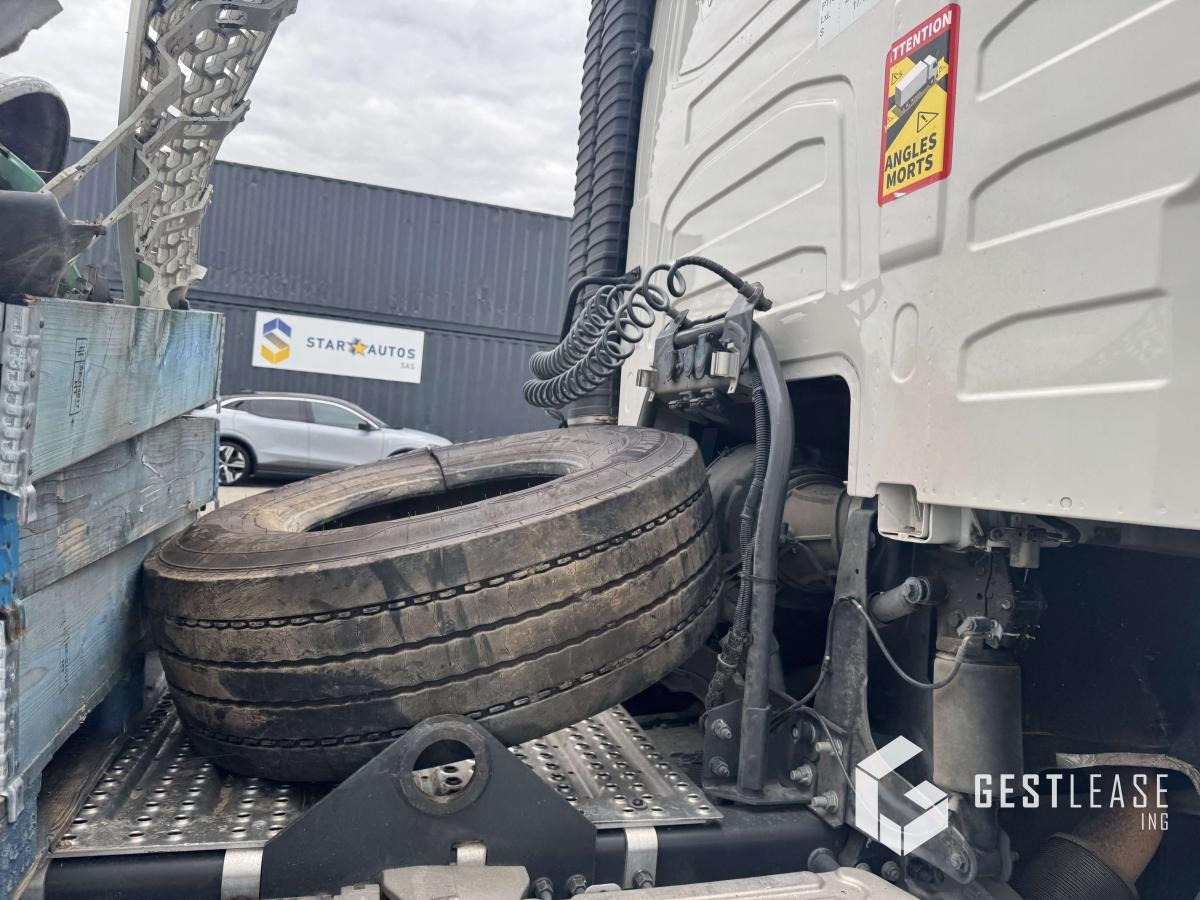 Tractor unit Volvo FH 500: picture 13