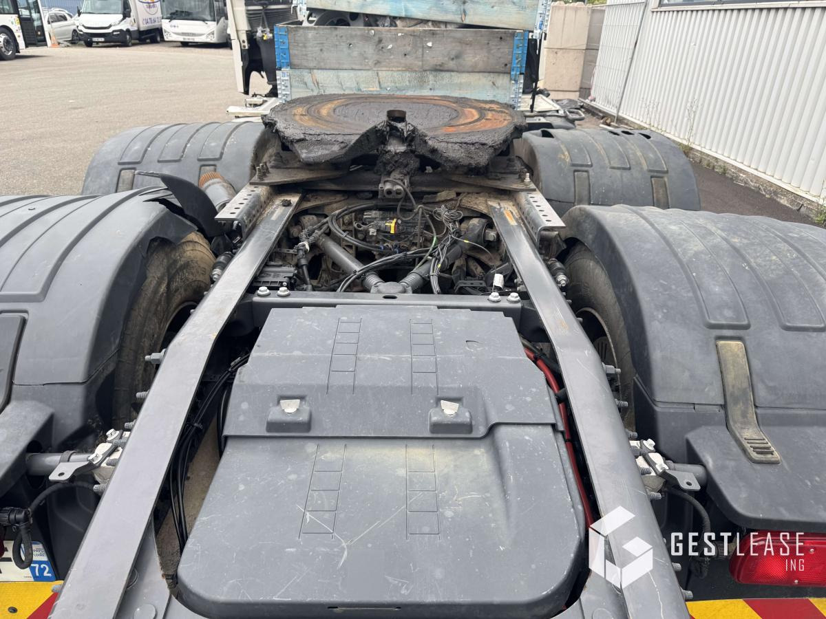 Tractor unit Volvo FH 500: picture 18