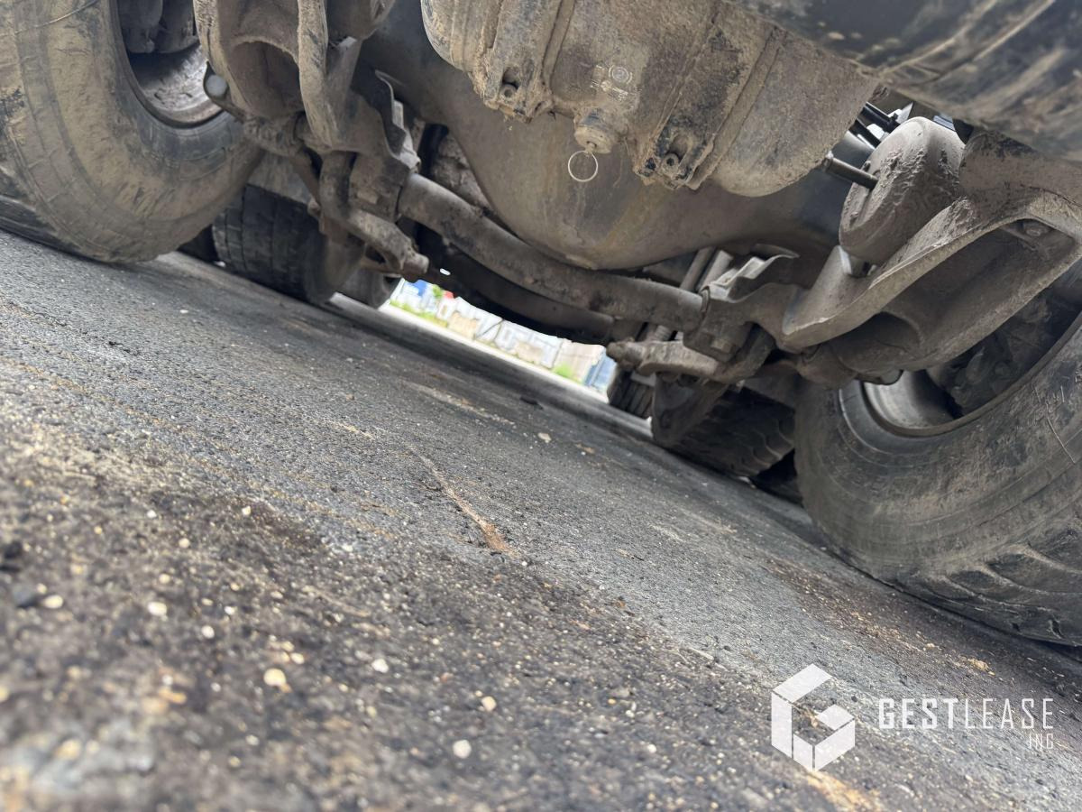 Tractor unit Volvo FH 500: picture 17