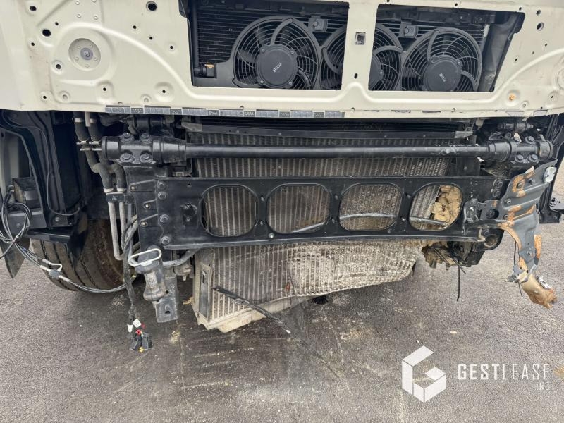 Tractor unit Volvo FH 500: picture 6