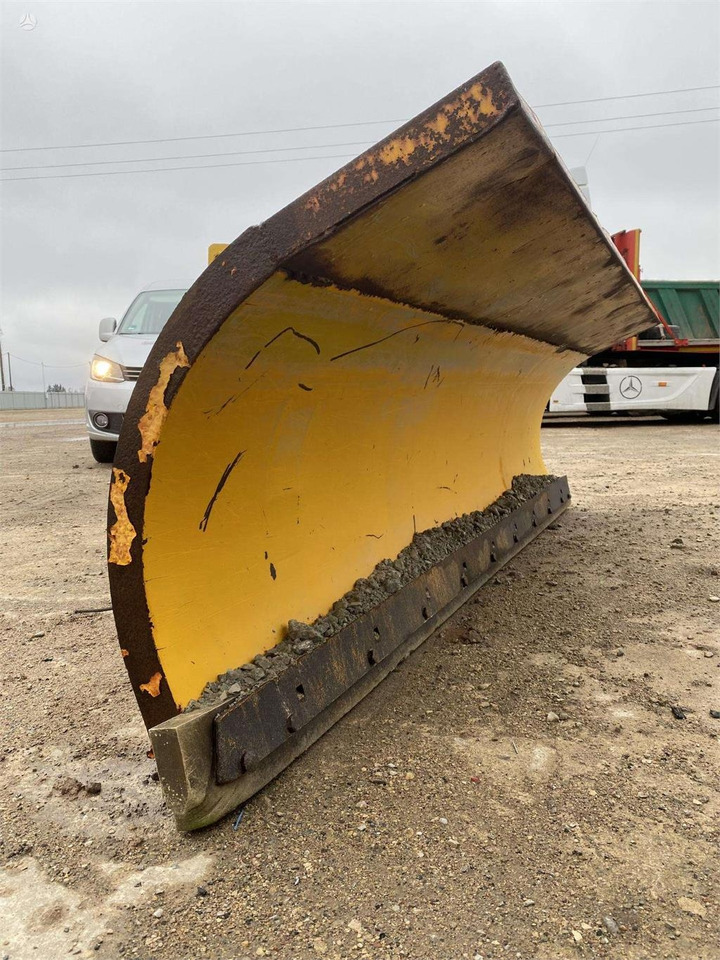 Bassi 2.70 m - Snow plough for Agricultural machinery: picture 3 Bassi 2.70 m - Snow plough for Agricultural machinery: picture 3