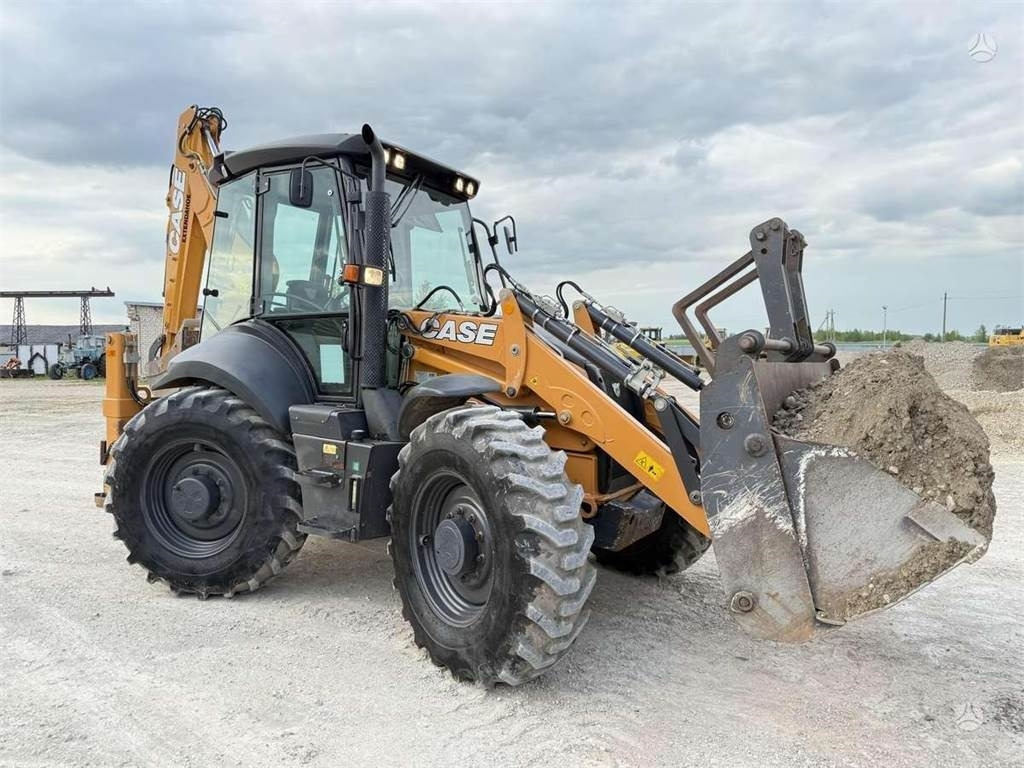 Backhoe loader Case 695 ST: picture 9