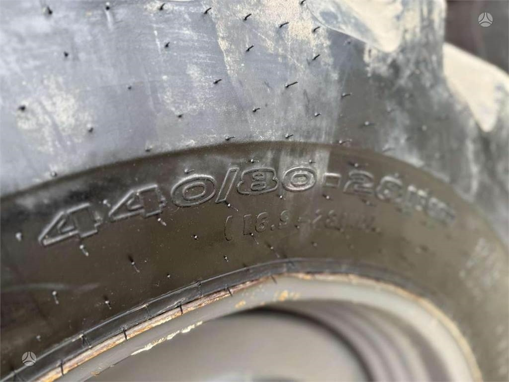 Backhoe loader Case 695 ST: picture 18