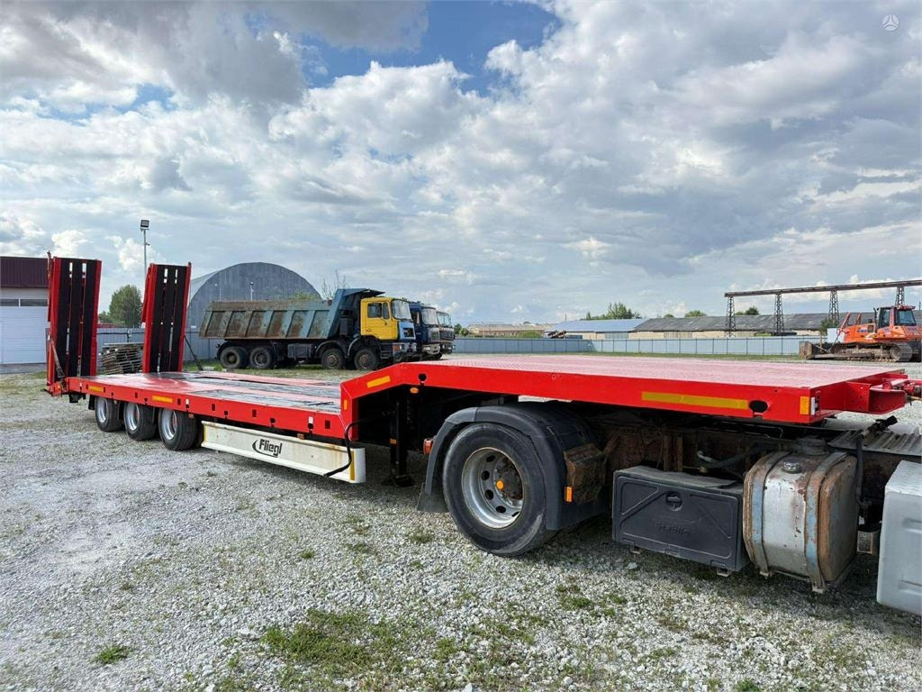 Fliegl SDS 470 T - Low loader semi-trailer: picture 2 Fliegl SDS 470 T - Low loader semi-trailer: picture 2