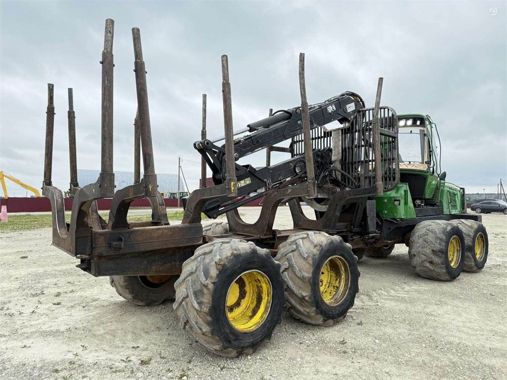 John Deere 1010 E , CF510 10 meter - Forwarder: picture 5 John Deere 1010 E , CF510 10 meter - Forwarder: picture 5