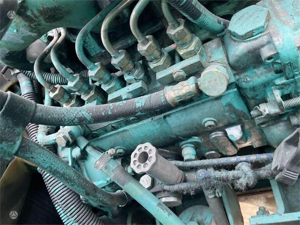 Crawler excavator Kobelco SK-200 LC Mark V: picture 12