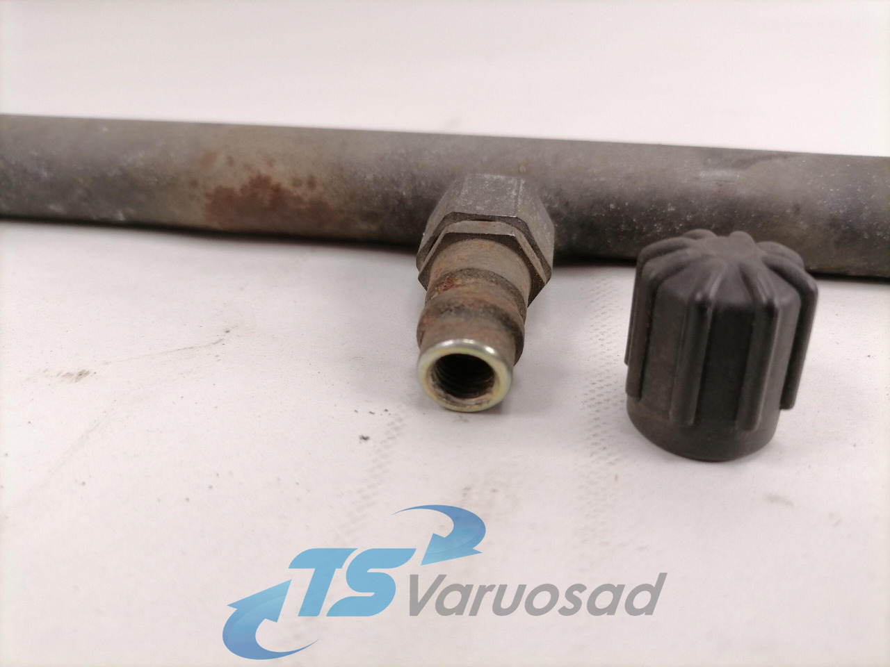 MAN A/C pipe 81619750102 - Heating/ Ventilation for Truck: picture 4 MAN A/C pipe 81619750102 - Heating/ Ventilation for Truck: picture 4
