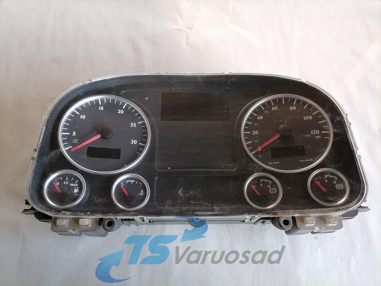 MAN Dashboard 81272026168 - Dashboard for Truck: picture 1 MAN Dashboard 81272026168 - Dashboard for Truck: picture 1
