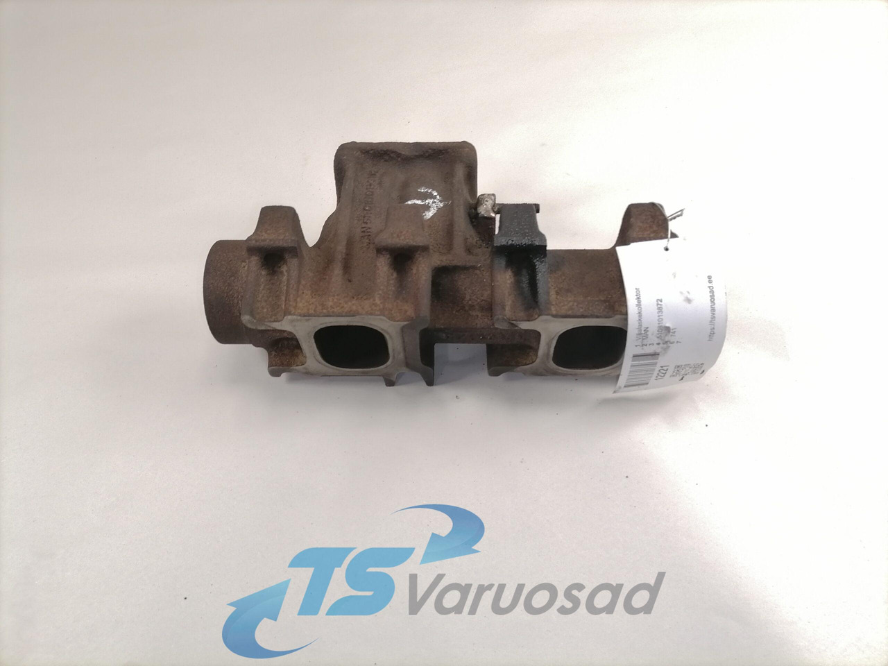 MAN Exhaust mainfold 51081013872 - Exhaust manifold for Truck: picture 1 MAN Exhaust mainfold 51081013872 - Exhaust manifold for Truck: picture 1
